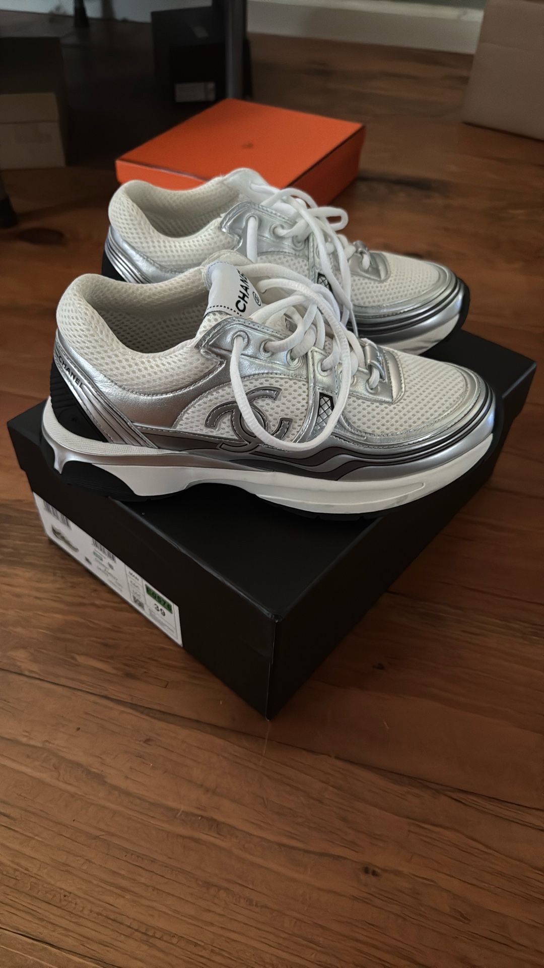 Woman Size 39 Chanel Sneakers