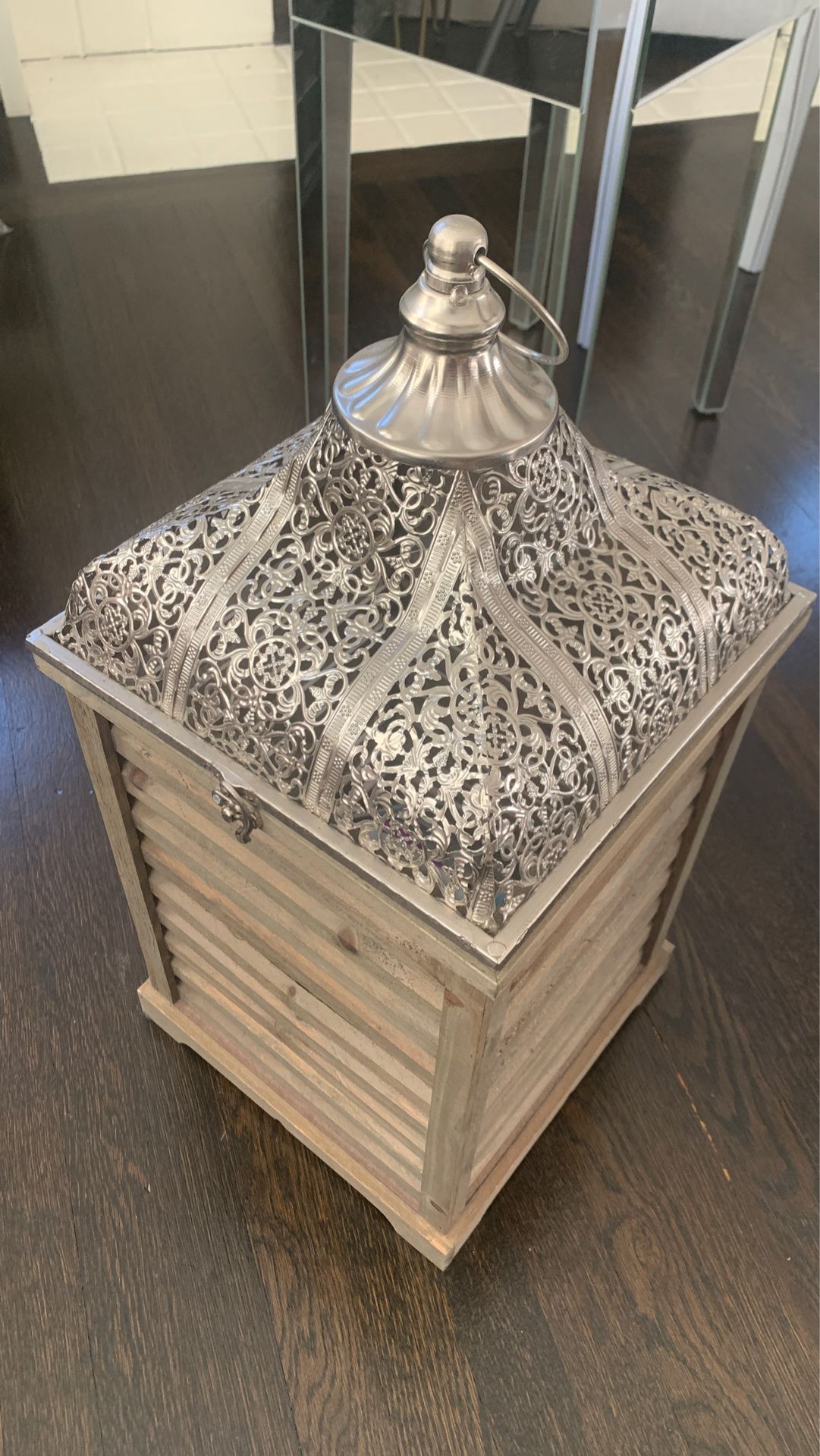 Decorative “bird cage”