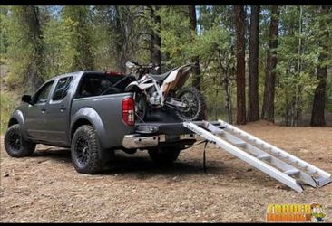 Step ramp motorcycle ramp five step brand new.