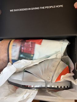Jordan Retro 16 Free The Youth