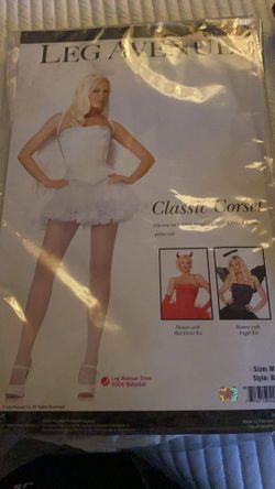 White corset, never worn size medium