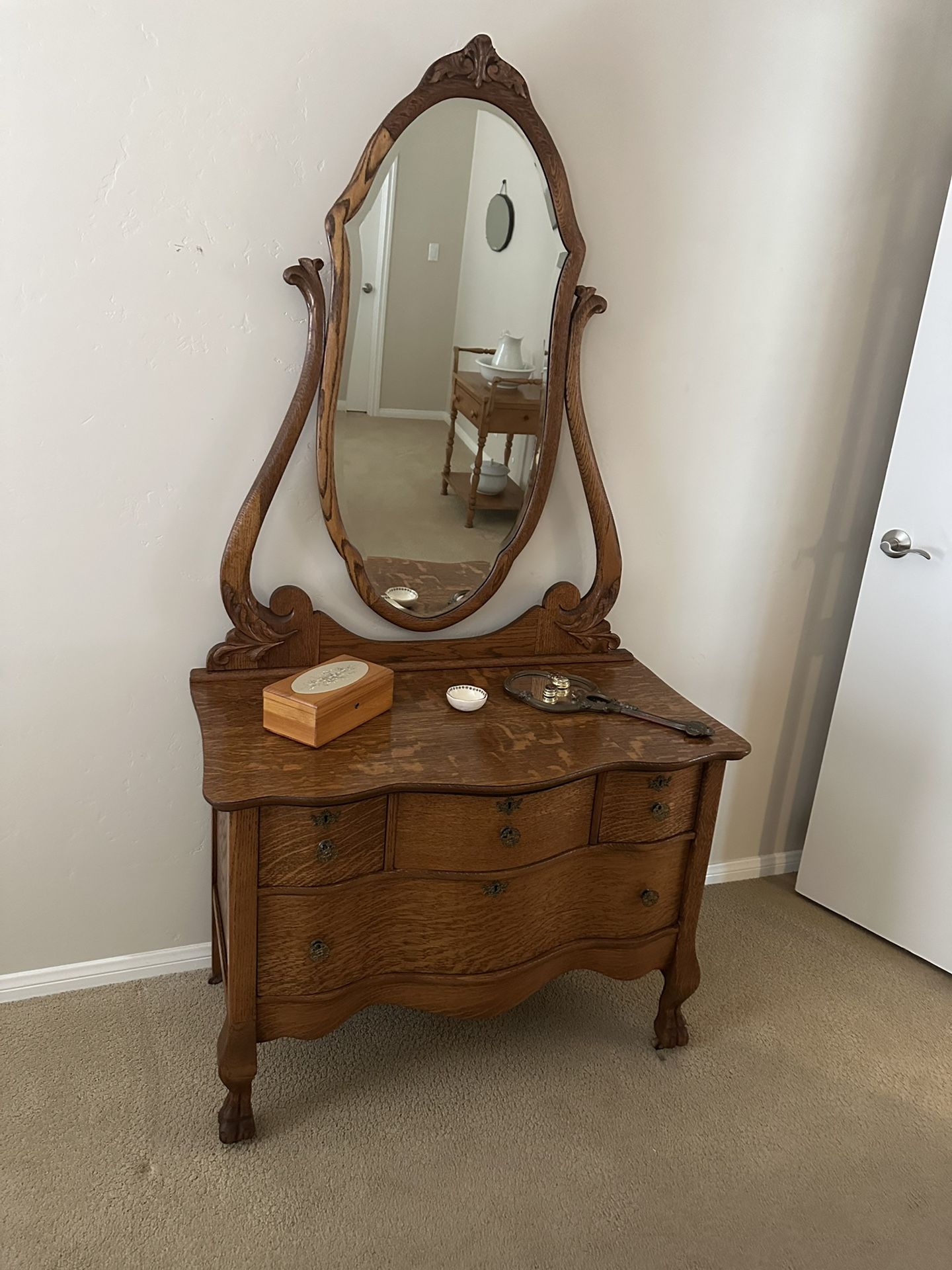 Antique Oak Dresser With Mirror