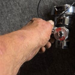 Sloan Model 100 Brand New