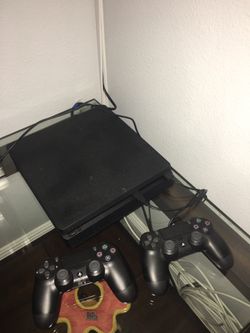 Sony PS4 1TB