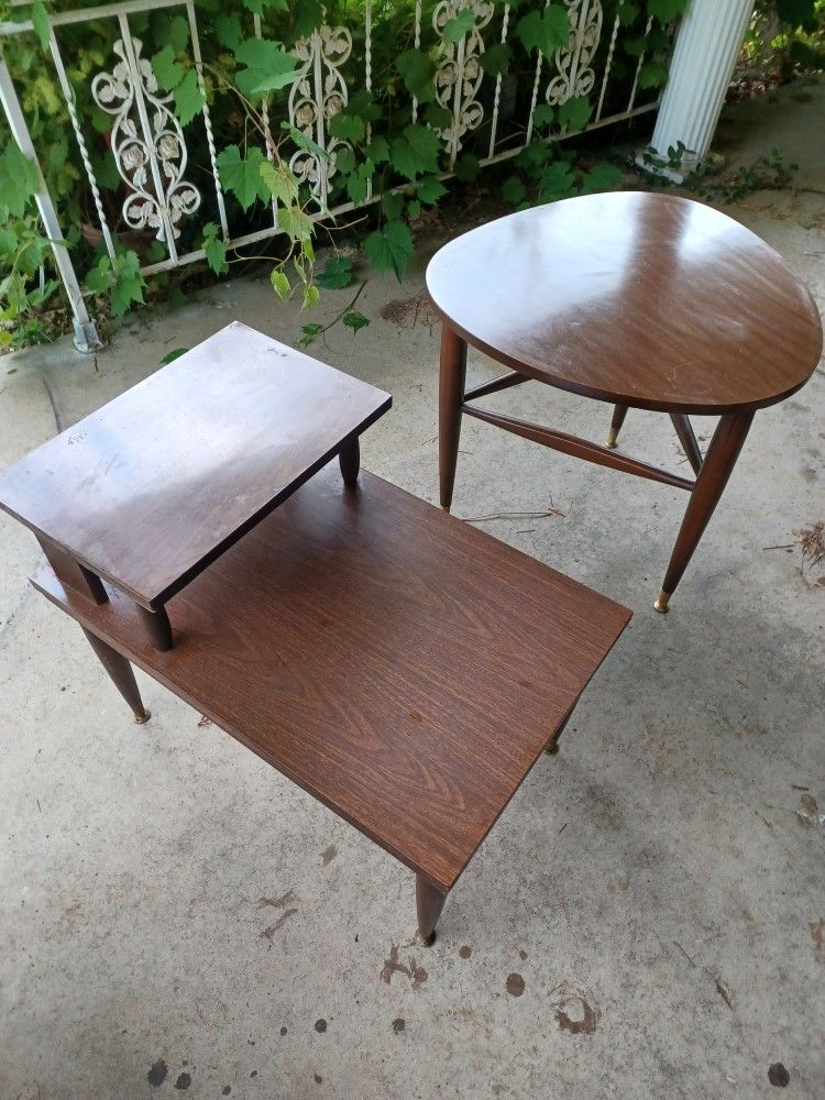 Set Of 5 Mid Century Modern Mersman Tables