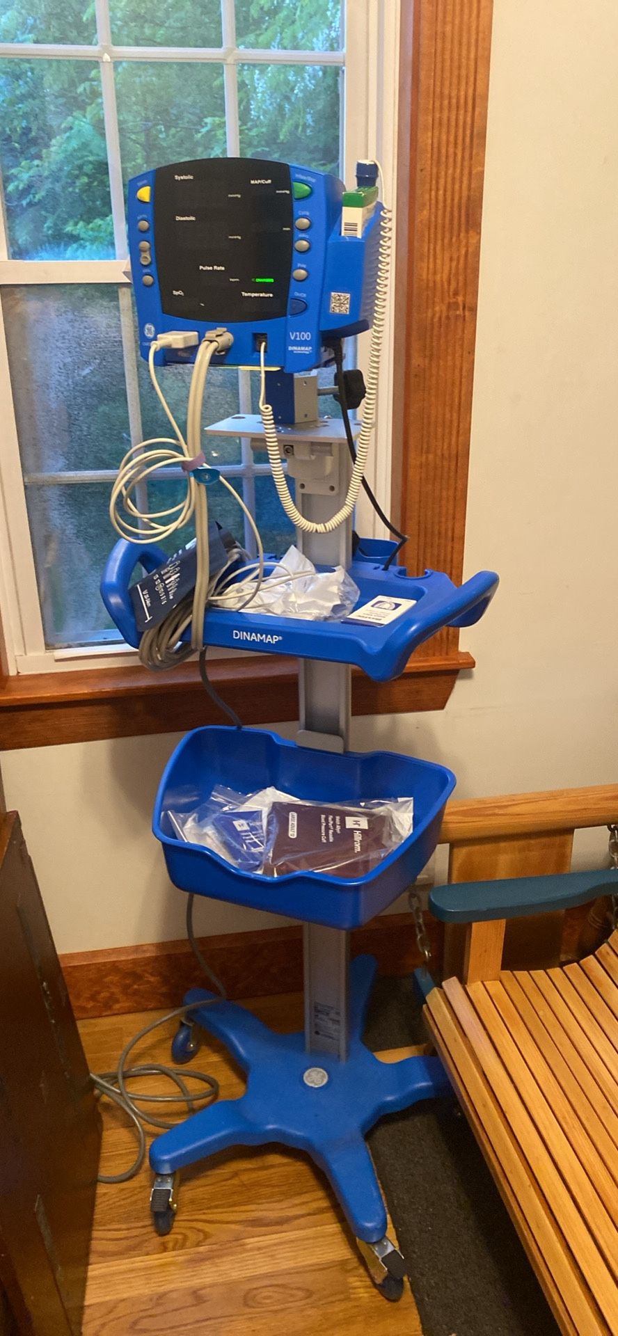 100% Patient Ready Blood Pressure Machine