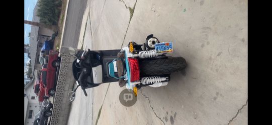 06 Yamaha majesty 400