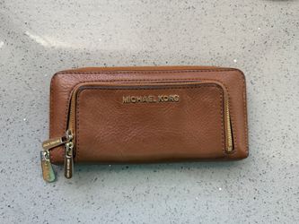 Michael Kors Womens Tan Bi-Fold Wallet