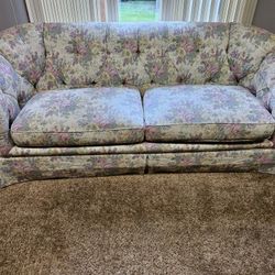 Wesley Hall Sofa