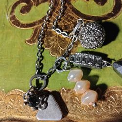 American Eagle outfitters Necklace 