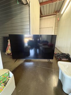 TV 70 inches