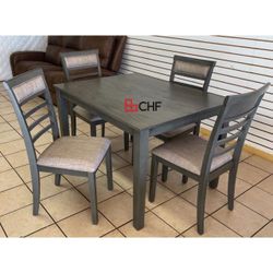 Beautiful 5 Pc Dining Table Set