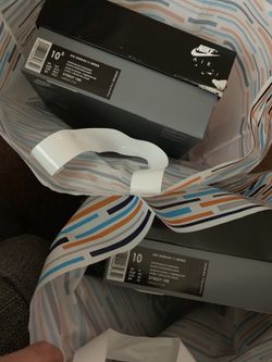 Jordan 11s