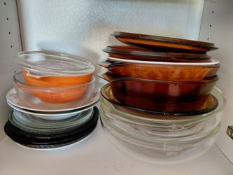 Free assortment plates and bowls