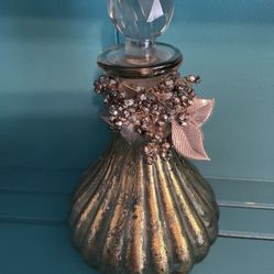 Brand New Glass Decorative Perfume/oil Bottle