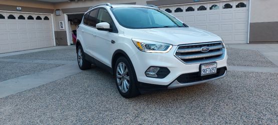 2017 Ford Escape Titanium