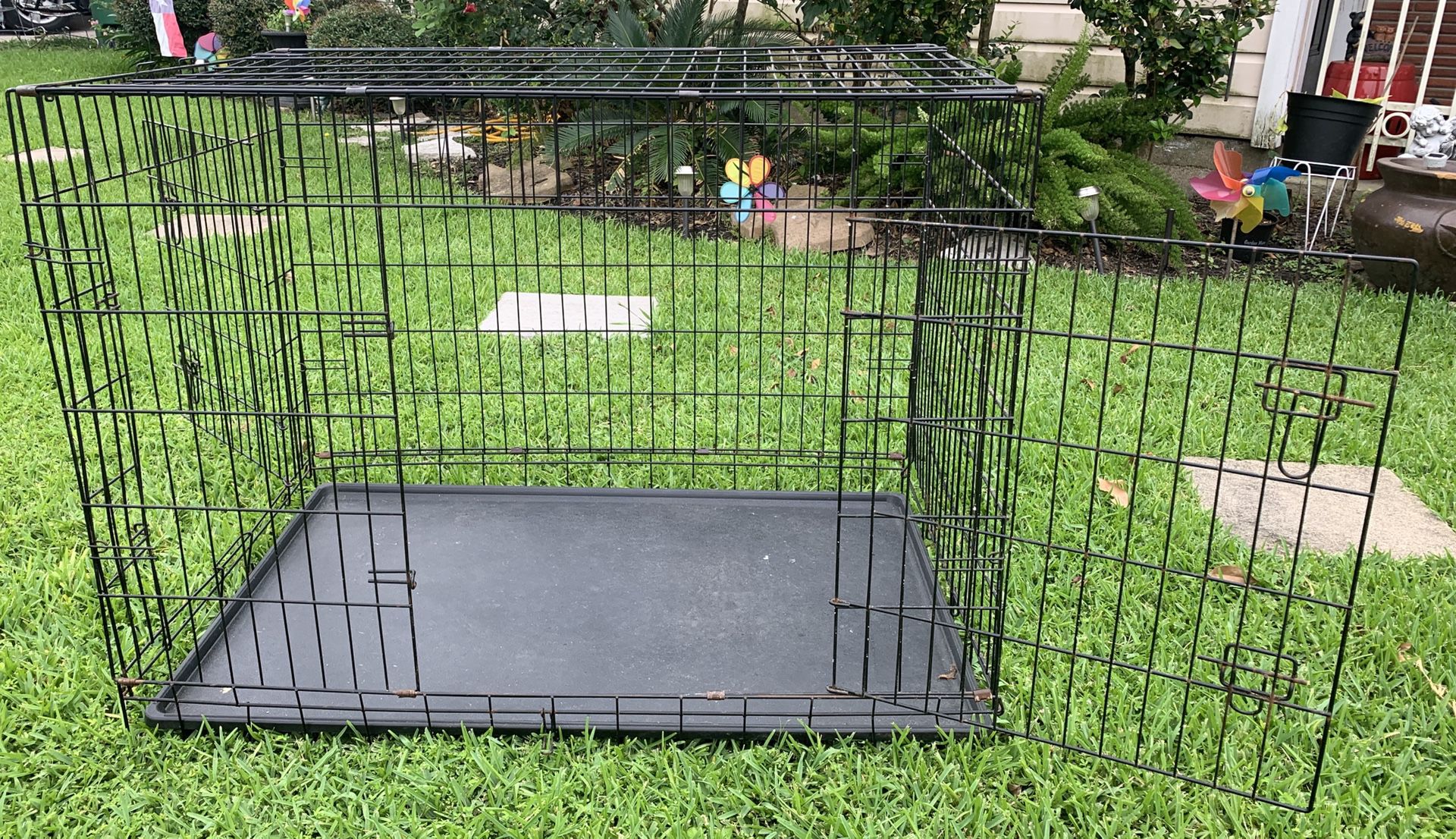 Dog crate/ kennel XL