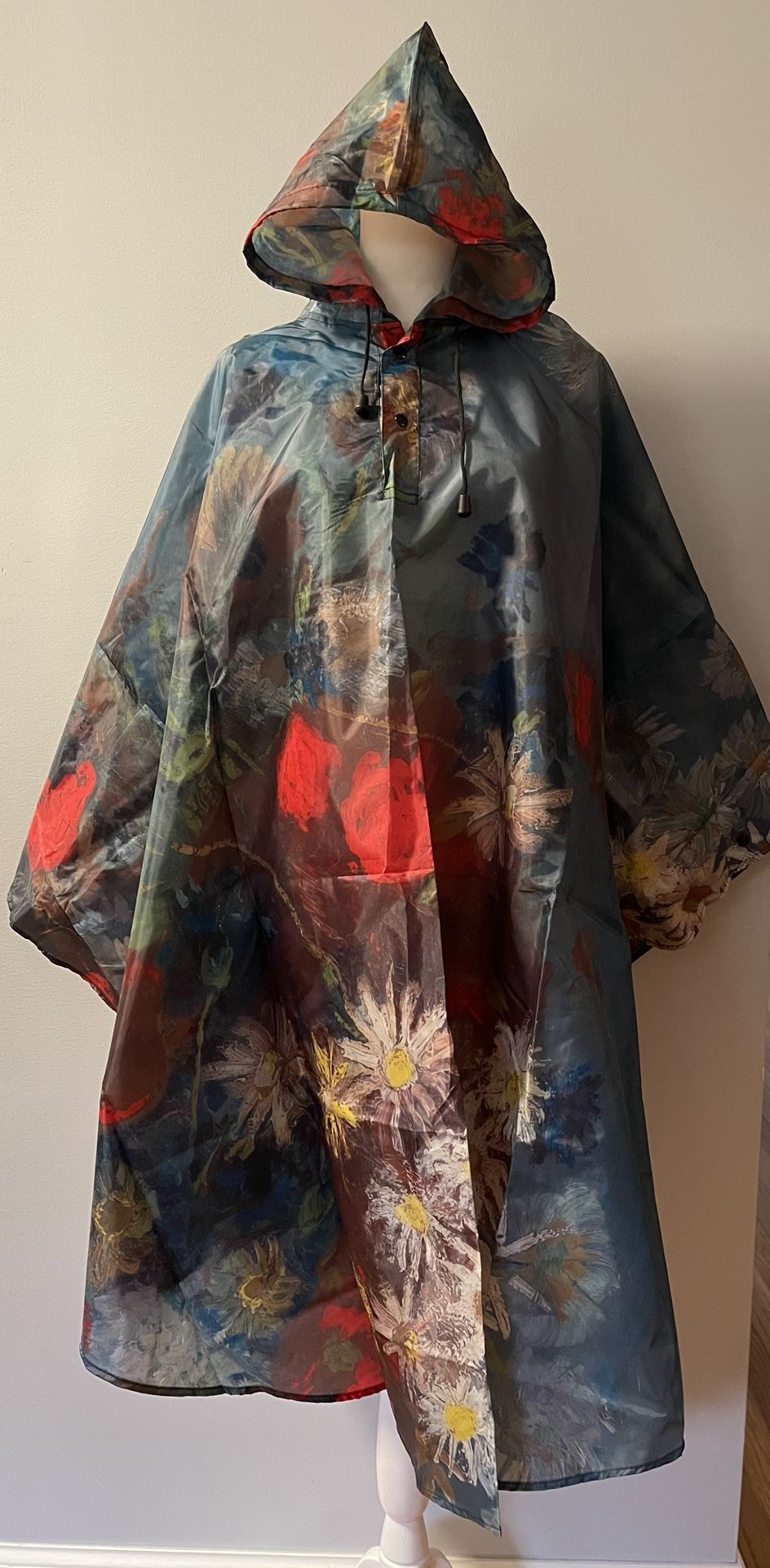 Beautiful Flora Inspired Poncho   New