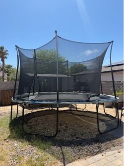 Trampoline