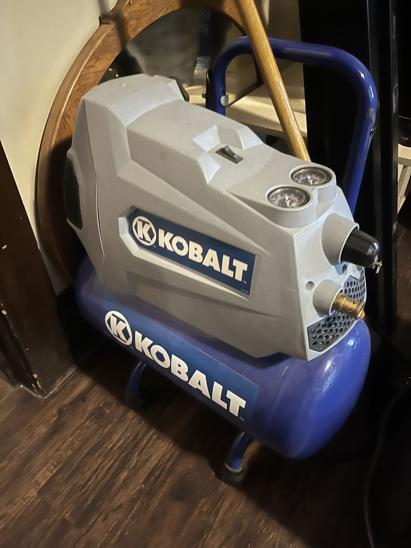 Air Compressor 