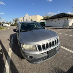 🚗 2016 Jeep Compass – Opportunity!