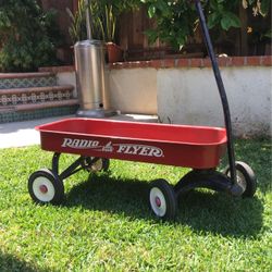 Radio Flyer Wagon