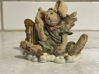 Boyds Bear Figurine…. Celeste… The Angel Rabbit