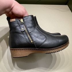Pikolinos Granada Boots, Black, W 9.5-10 
