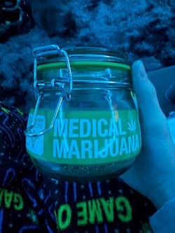 Glass Smell Proof Jar