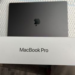 MacBook Pro M3 Space black Laptop