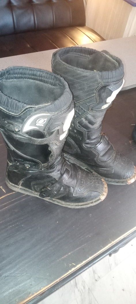Size 6 Youth Motocross Boots