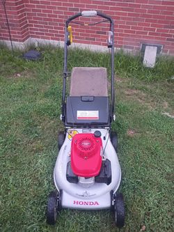 Honda Self Propelled Commercial Lawnmower
