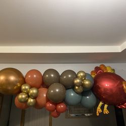 Thanksgiving Balloon Garland 
