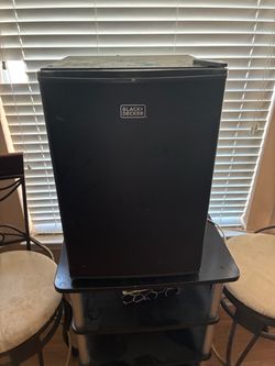 Black+Decker Mini Fridge