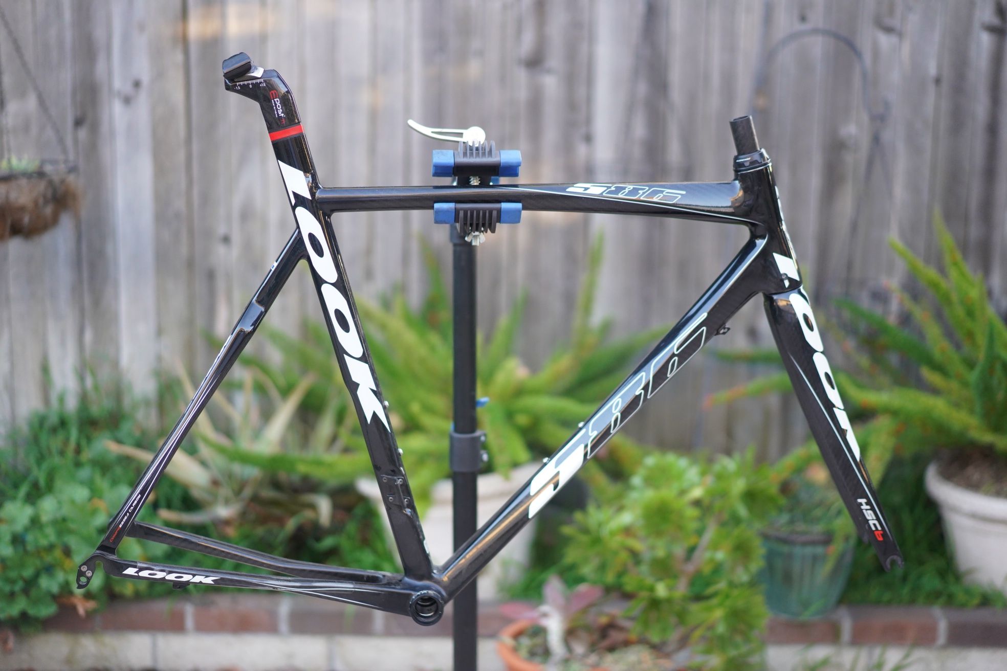 57cm LOOK 586 Carbon Fiber Rim Brake Road Frameset