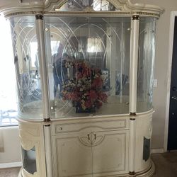 China Set with Curb Glasses 