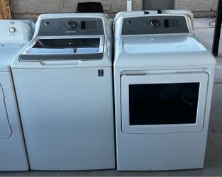GE-BEAUTIFUL SET⚡️ELECTRIC⚡️✅EXCELLENT CONDITION ✅FREE DELIVERY