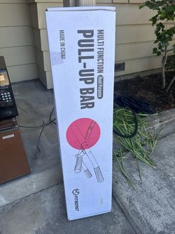 Pull up bar