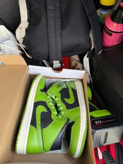Air Jordan 1 Mid Green Black Sneakers