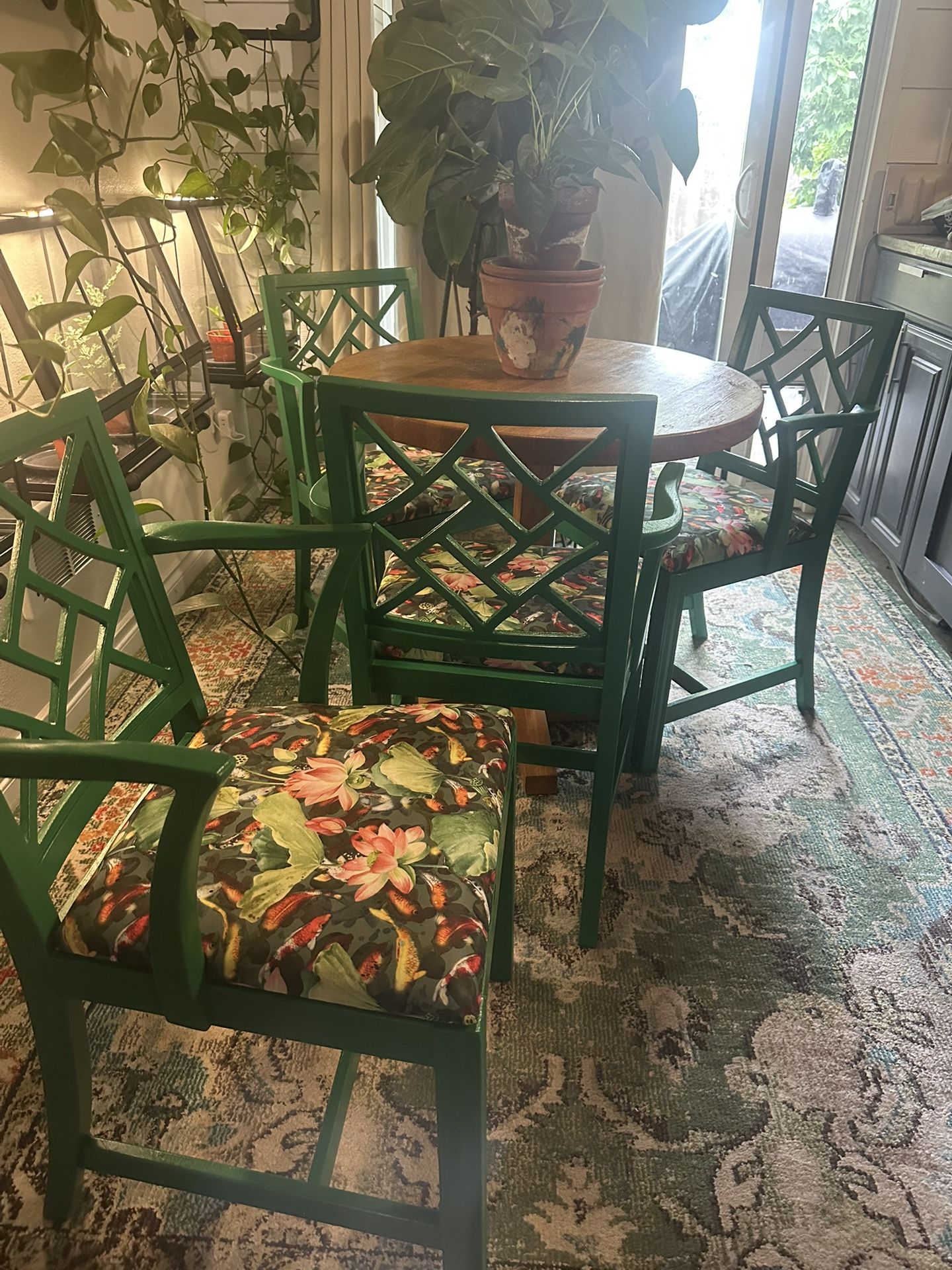 Vintage Chairs Set Of Four Dining Or Side