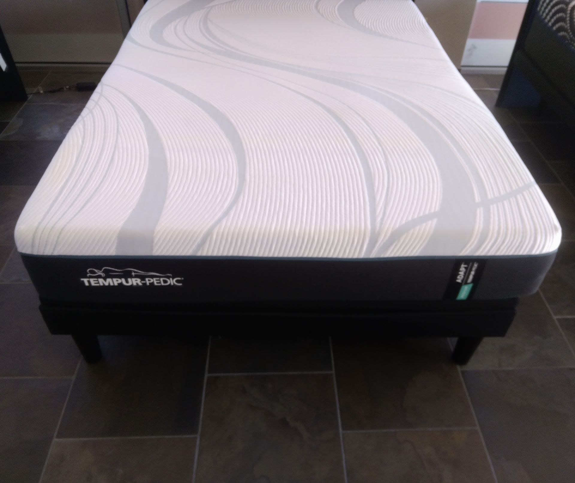 SUNDAY TEMPURPEDIC CLEARANCE SALE!
