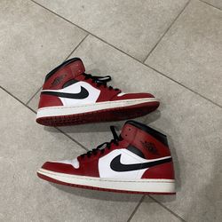 Jordan 1 Mid White Heel Custom