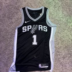 VICTOR WEMBANYAMA JERSEY (MEDIUM 