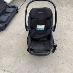 Peg Perego Car Seat 