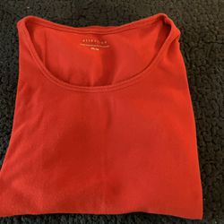 Women's sz M attention Red Tee*Like New
