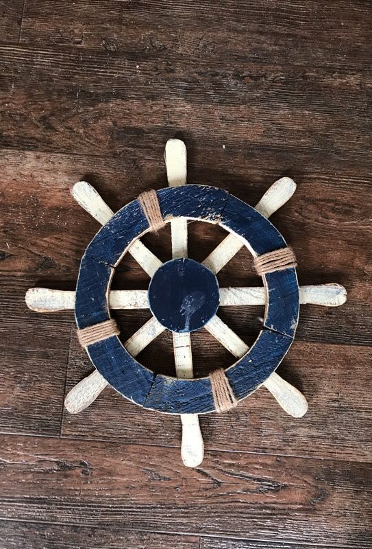 Captain wheel