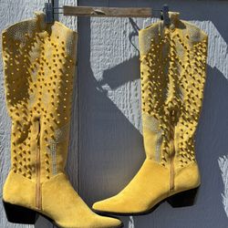 Nasty Gal Yellow Faux Suede Knee High Stud and Rhinestone Western Boots 10