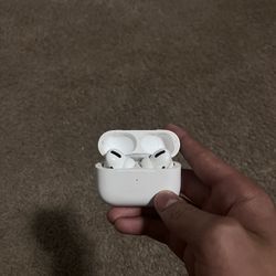 AirPods Pro