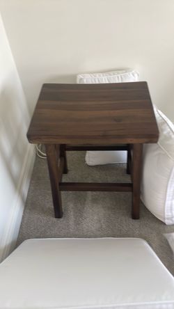 Wood stool
