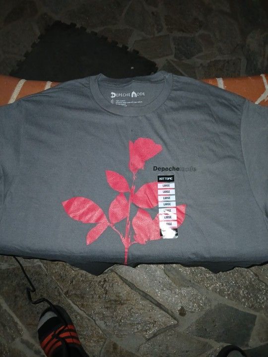 Hot Topic Depeche Mode Shirt Large...$10